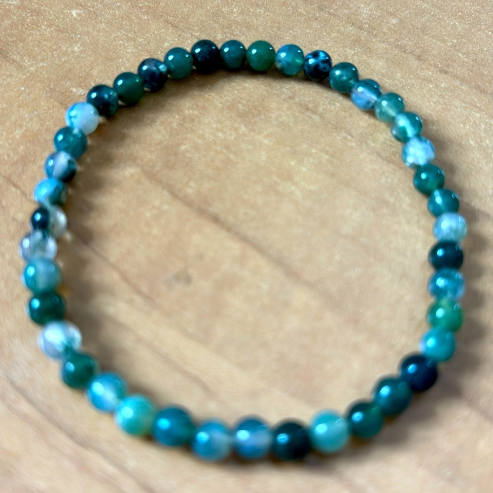 0198B Dragon Vein Bracelet 6mm